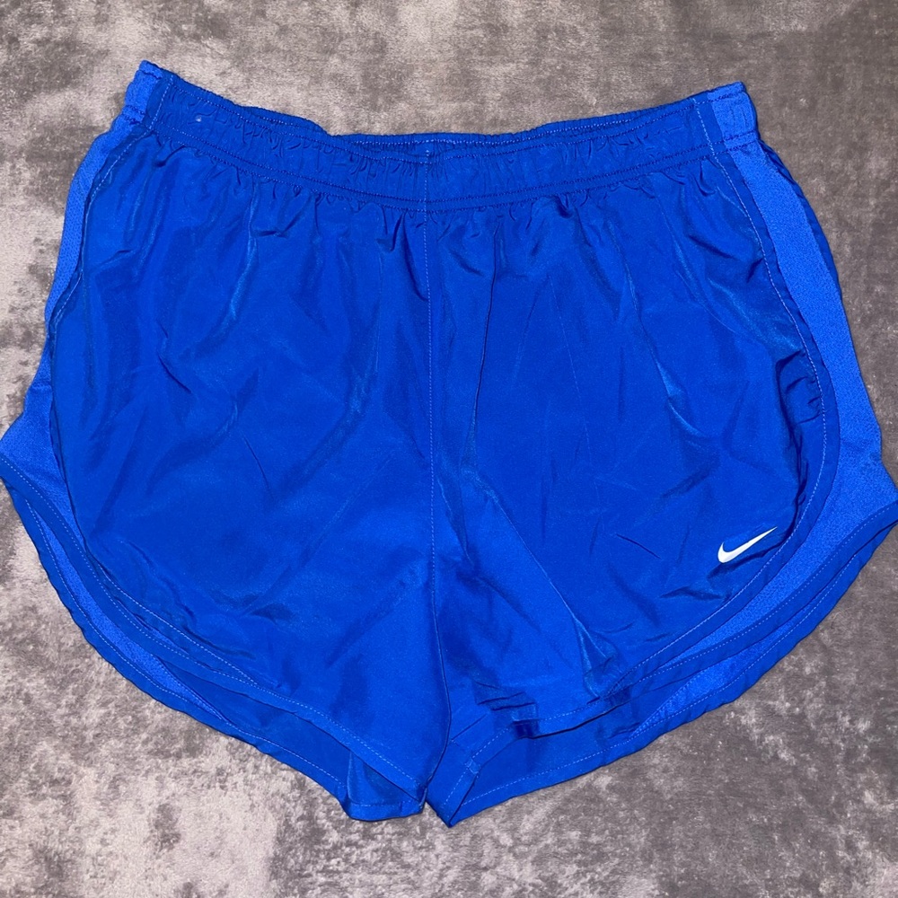 XL Blue Nike shorts